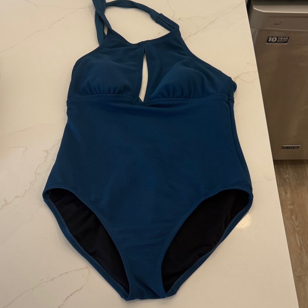 Kona Sol Women's One Piece Swimsuit in Deep Blue